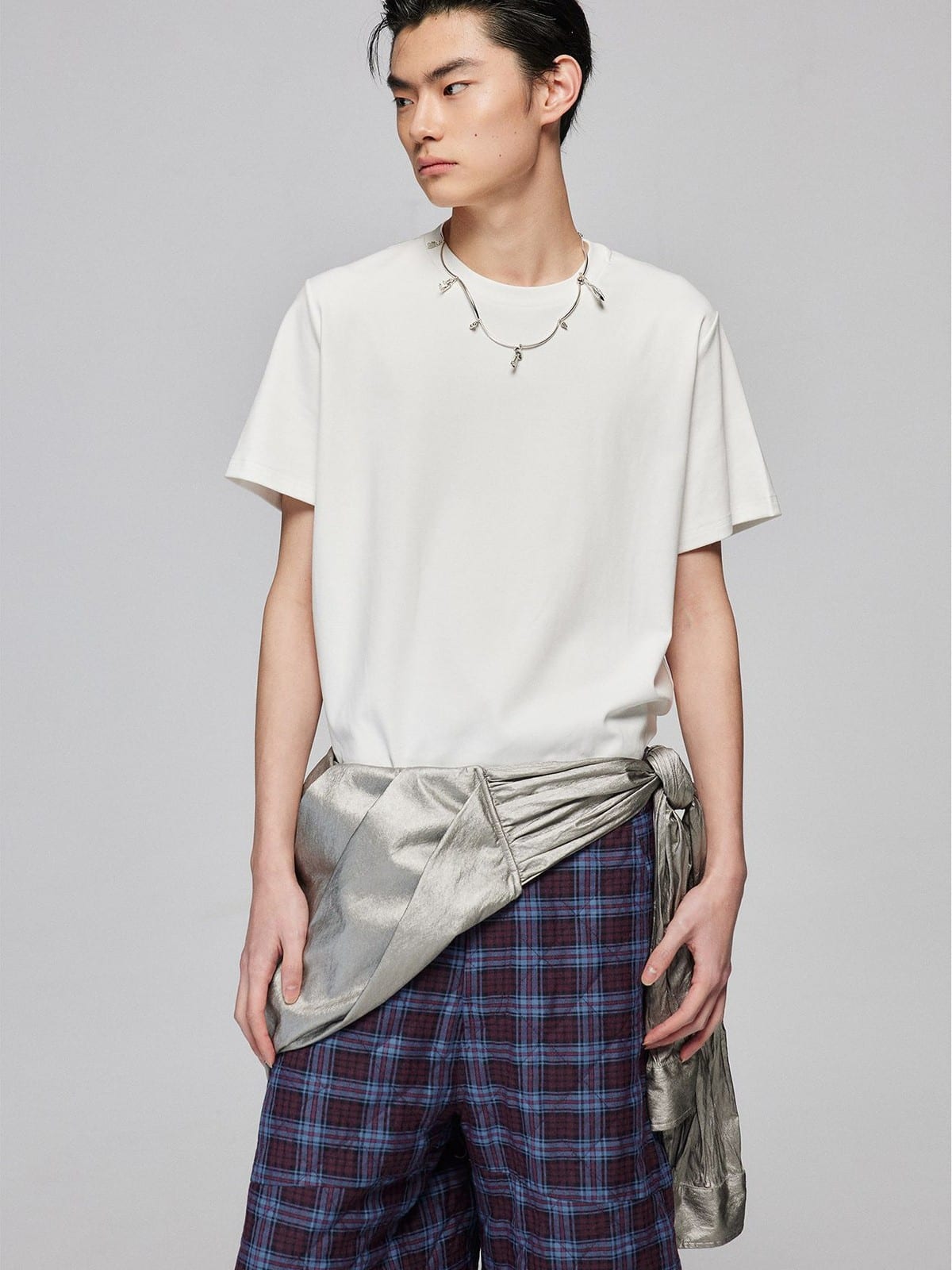 SIMPLE PROJECT Misaligned Seam Crewneck T Shirt in White - On Male Model