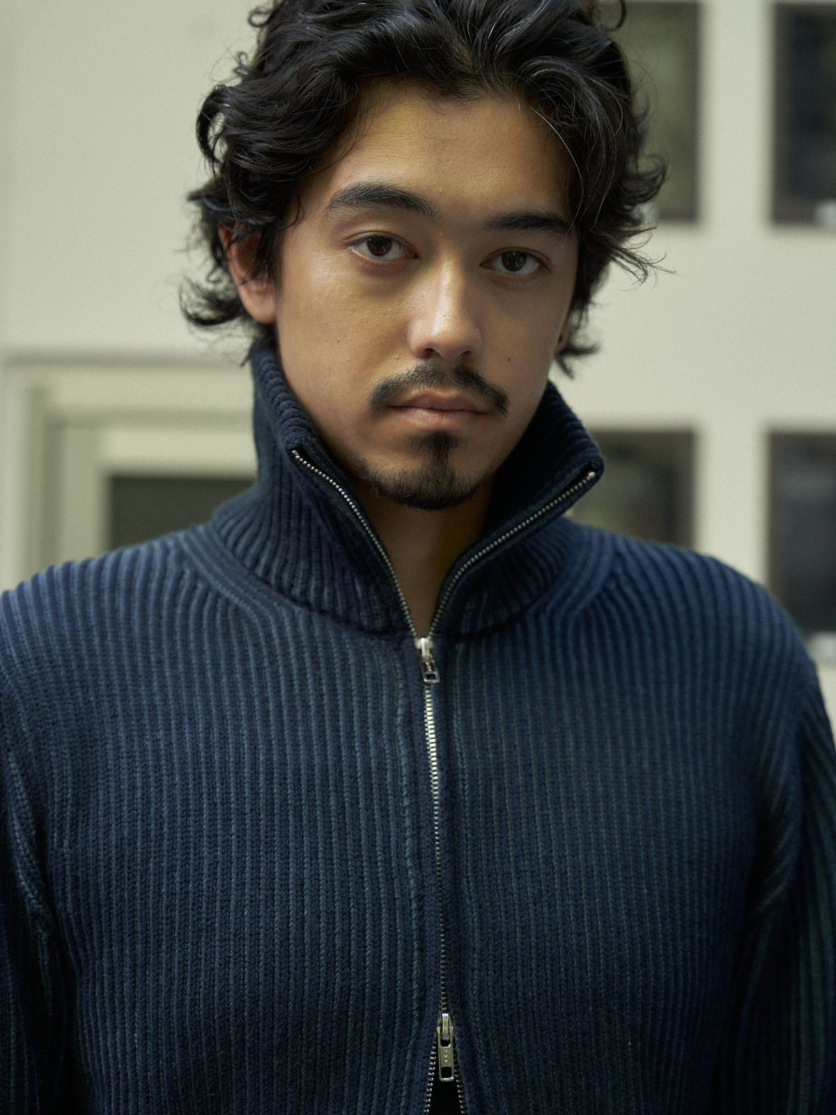 Retro 21 Ribbed Wool Blend Zip Cardigan in Navy Blue - On Male Model