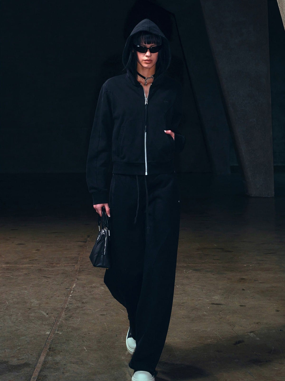 SMFK Embroidered Cropped Zip Up Hoodie in Black - On Female Model