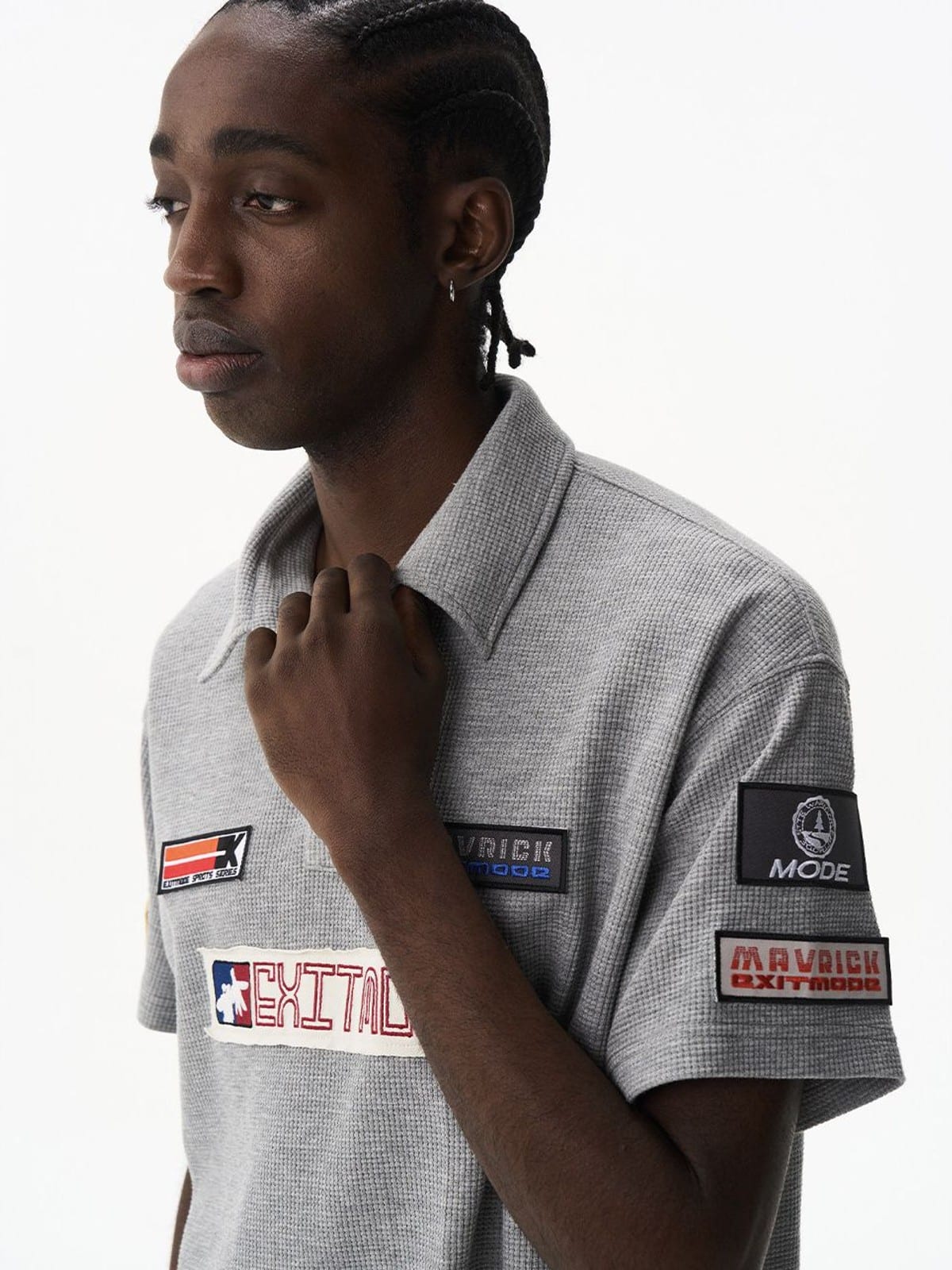 BLINDNOPLAN Waffle Knit Patch Polo Shirt in Gray - On Male Model