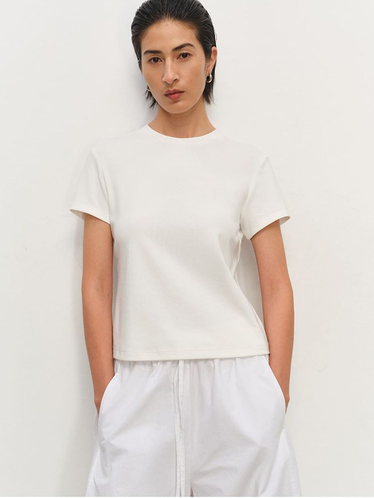 MSBEAST Cotton Blend Tapered Waist T Shirt in White - On Female Model