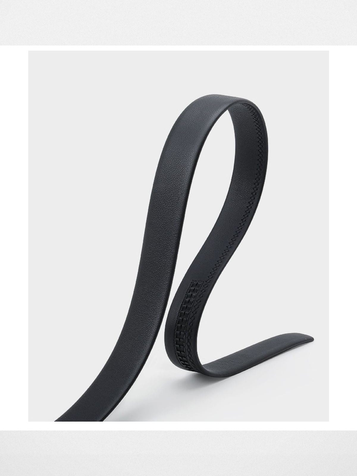 HONGU Top Grain Leather Automatic Belt in Black - Detail