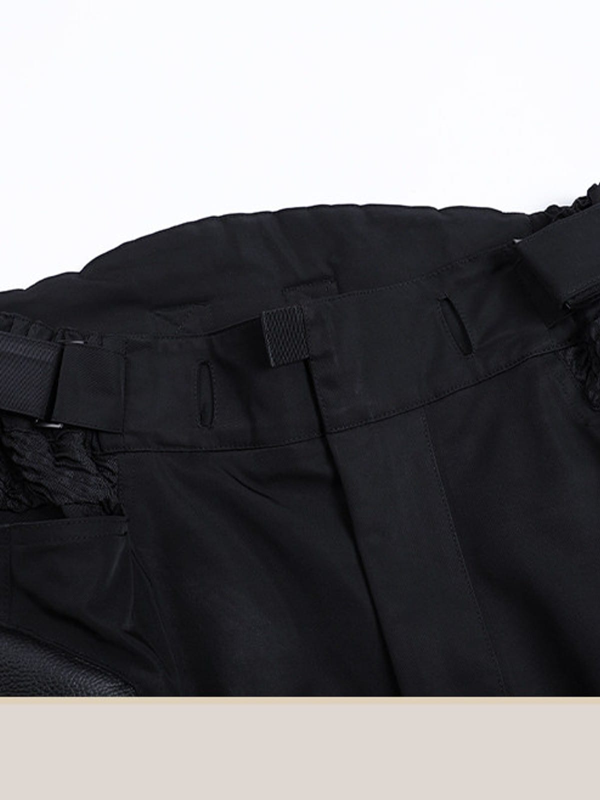 D5ove Paneled Nylon Racing Pants in Black - Detail