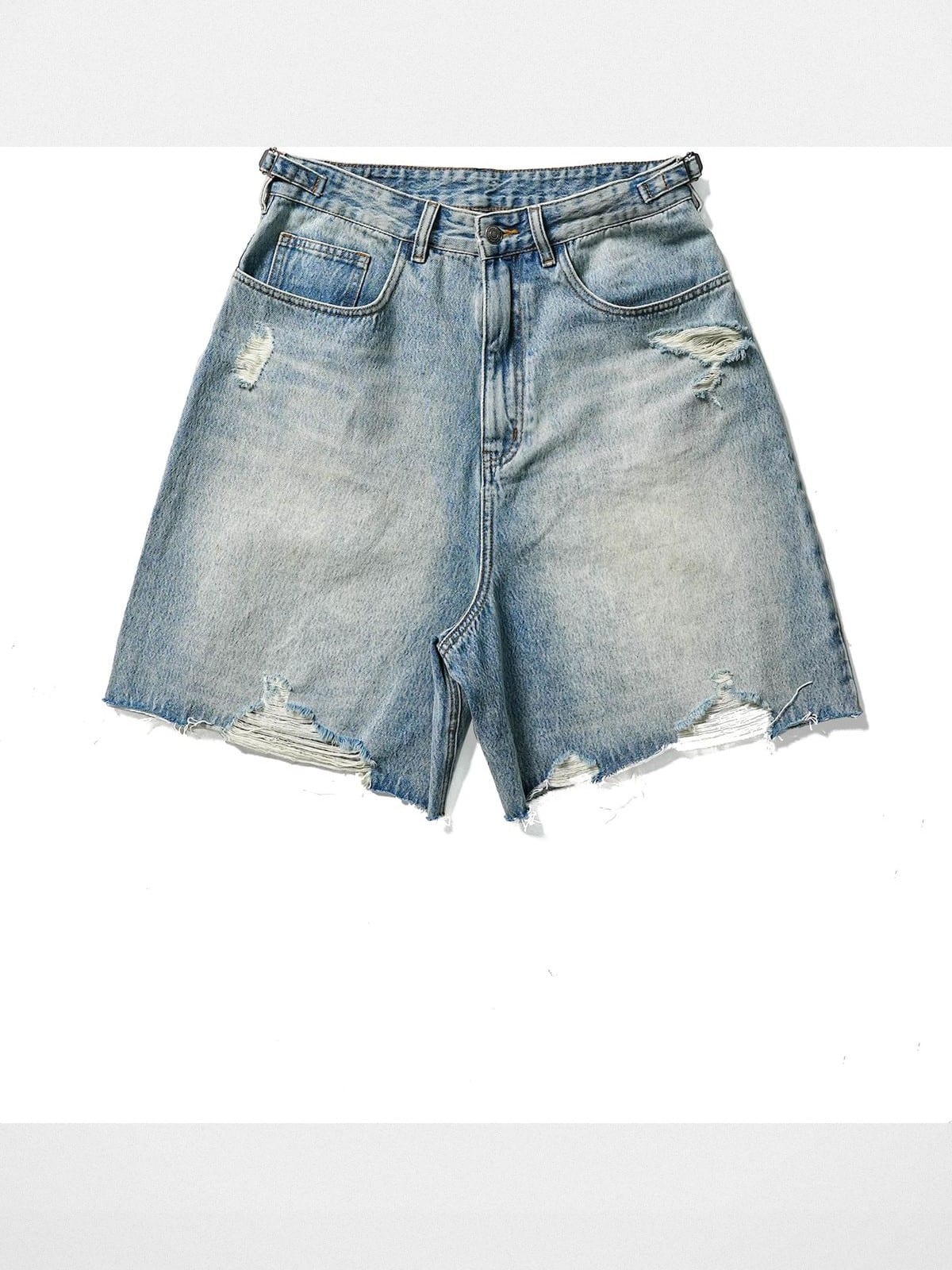 MASONPRINCE Light Wash Raw Hem Denim Shorts in Blue
