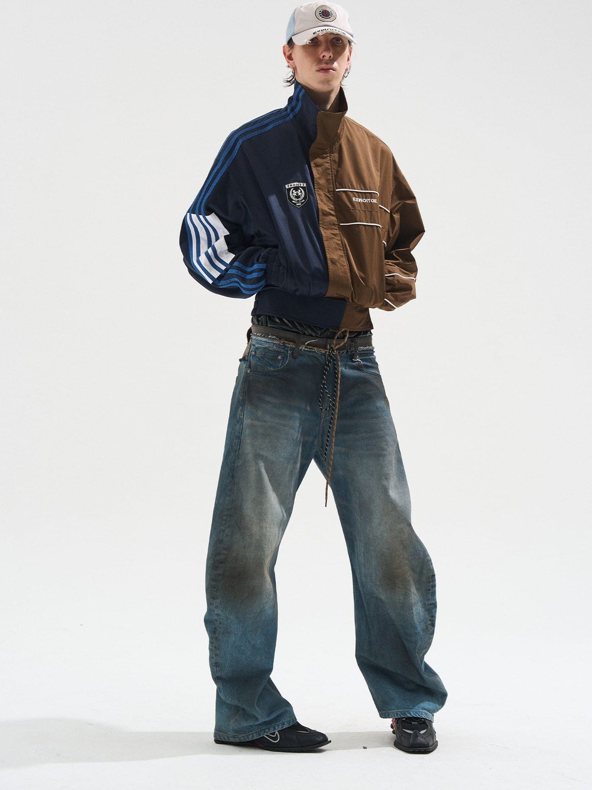 BLINDNOPLAN Colorblock Cropped Track Jacket in 多色拼接 - On Male Model