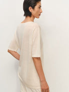MSBEAST Melange Wool Linen Scoop Neck T Shirt in White - On Female Model