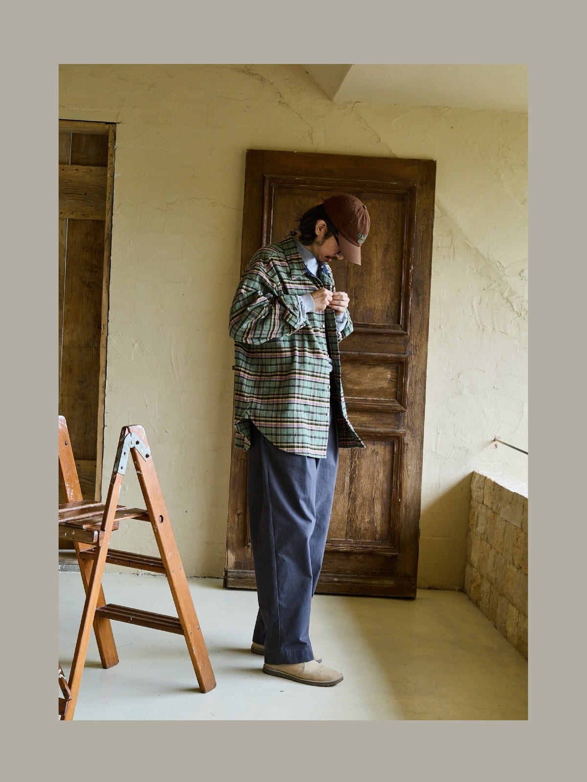 USAGE Detachable Hood Cotton Plaid Shirt in Green - On Male Model