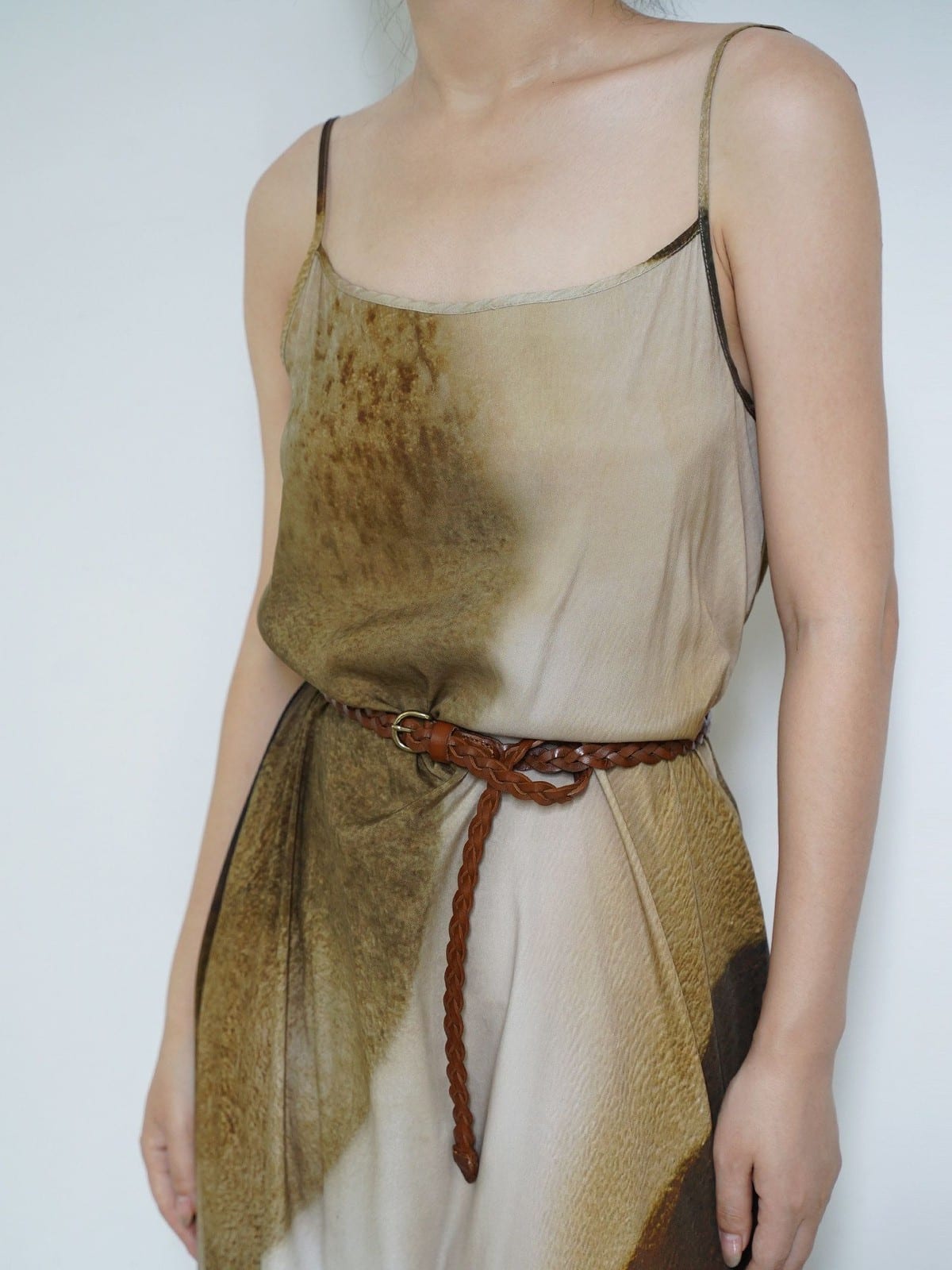 PANLULUPAN Woven Top Grain Leather Belt in Brown - On Female Model