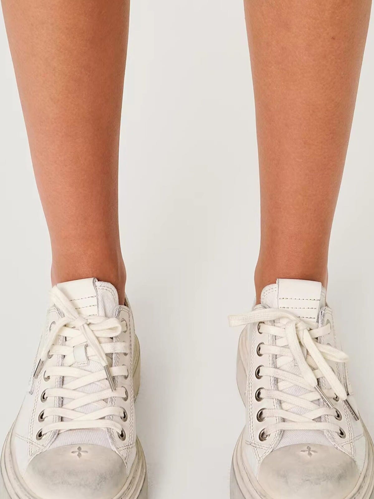 SMFK Distressed Canvas Skate Sneakers in White - On Female Model