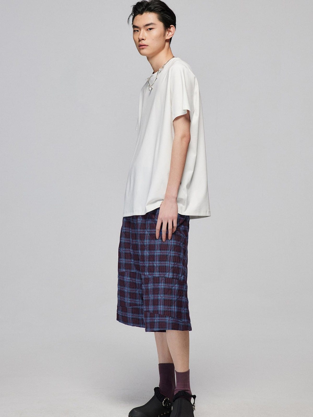 SIMPLE PROJECT Misaligned Seam Crewneck T Shirt in White - On Male Model