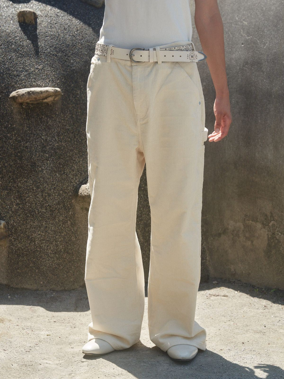 Retro 21 Wide Wale Cotton Corduroy Pants in White - On Model