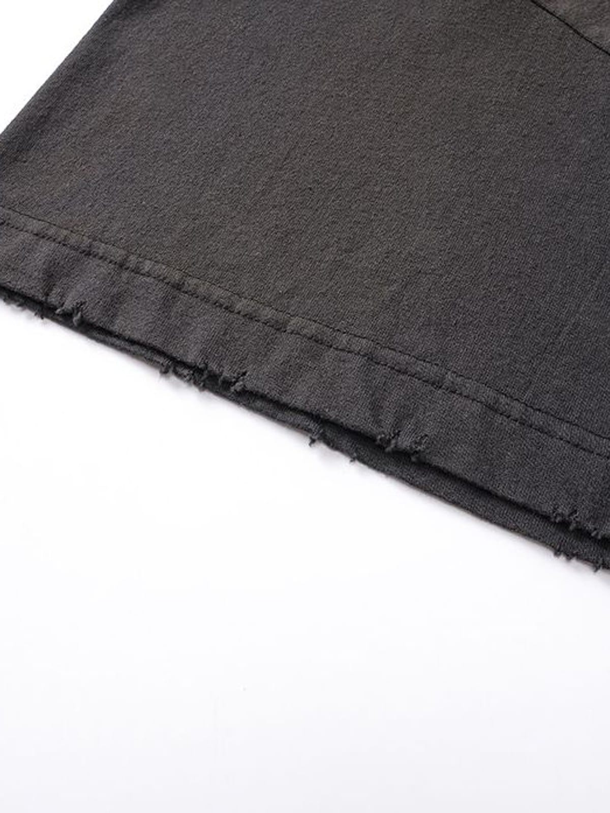 D5ove Distressed Graphic Cotton T Shirt in Black - Detail