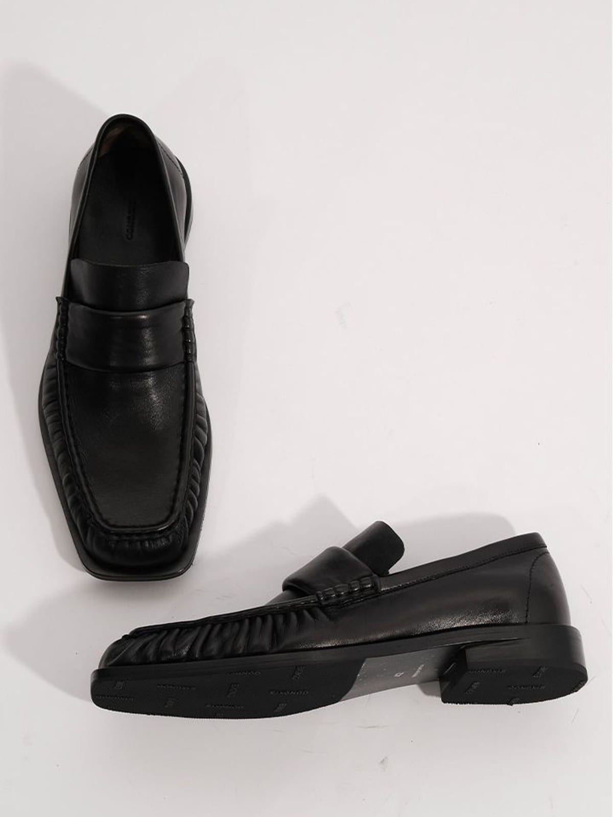 EIX GNOD Square Toe Pleated Lambskin Loafers in Black