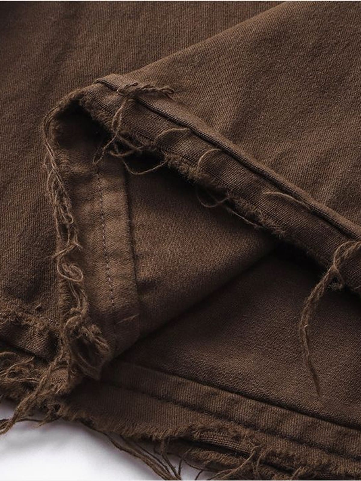 D5ove Raw Hem Boxy Short Sleeve Shirt in Dark Brown - Detail
