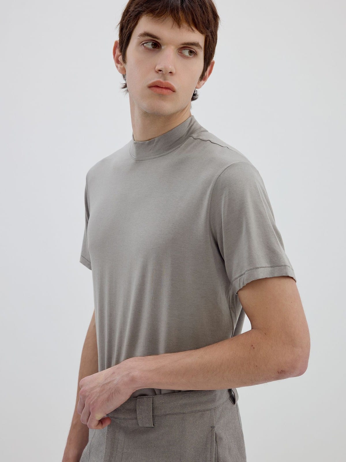SIMPLE PROJECT Wool Blend Mock Neck T Shirt in Gray - On Male Model
