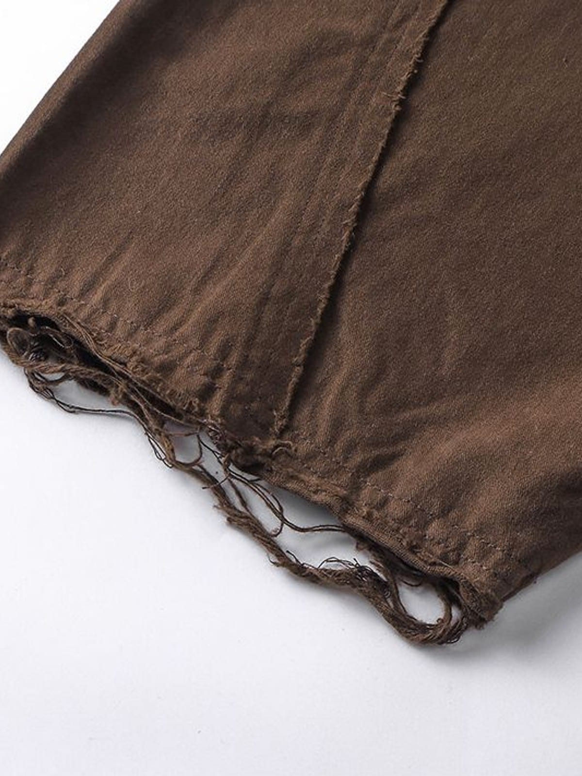 D5ove Raw Hem Boxy Short Sleeve Shirt in Dark Brown - Detail