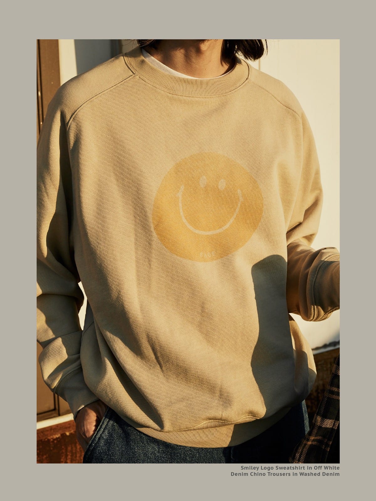 USAGE Washed Cotton Raglan Smiley Sweatshirt in Beige - On Model