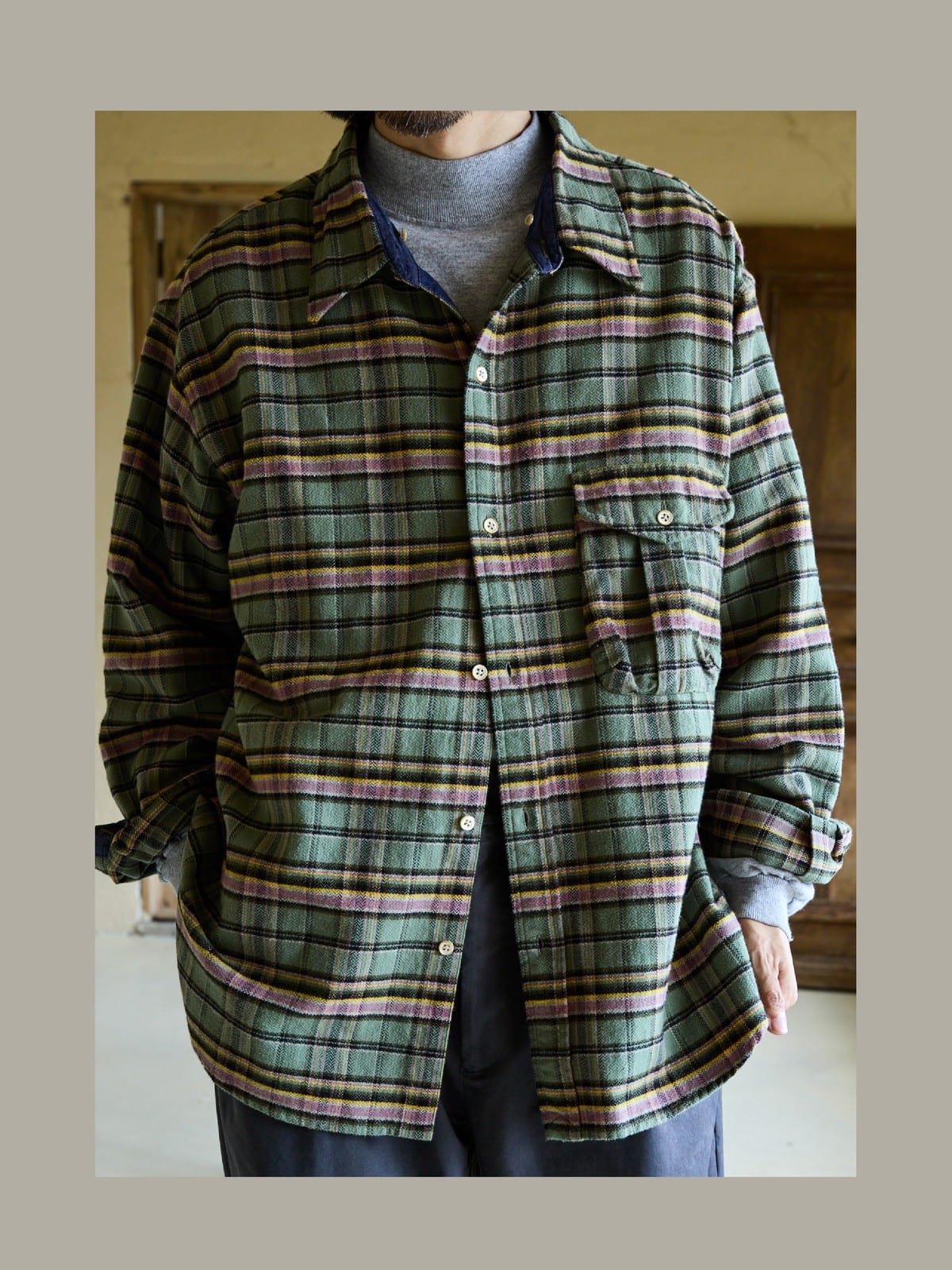 USAGE Detachable Hood Cotton Plaid Shirt in Green - On Male Model
