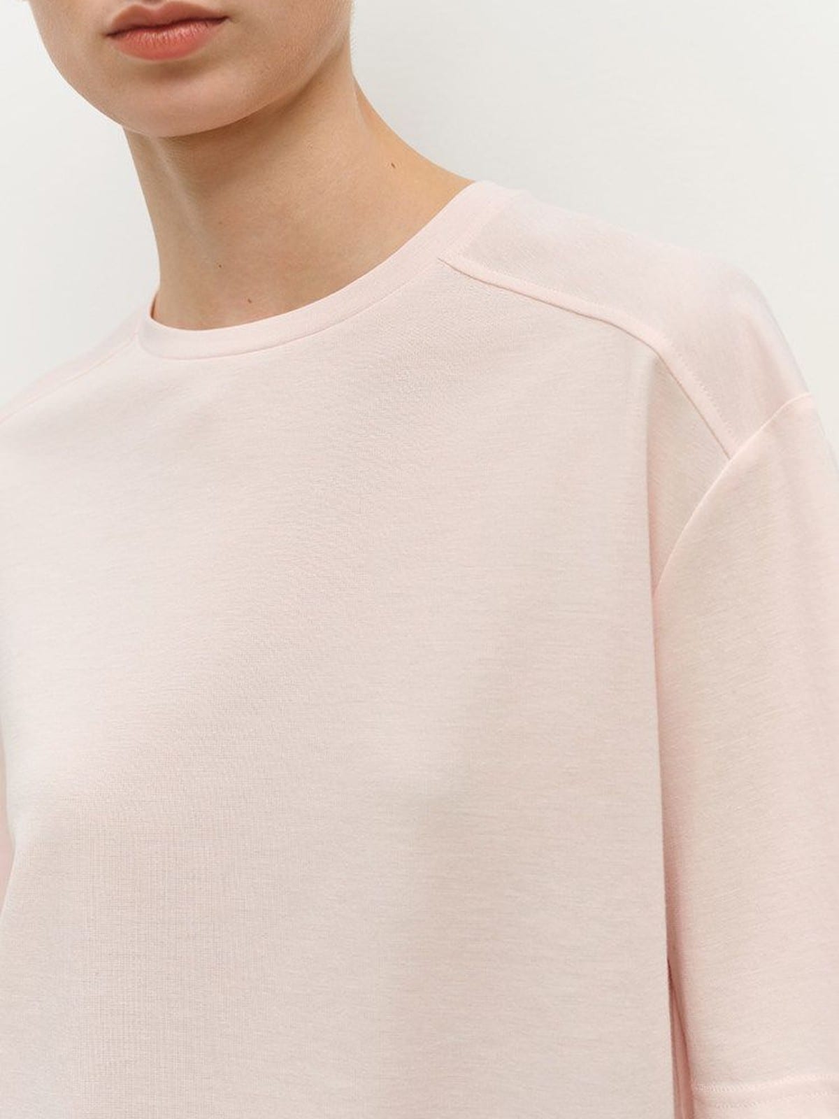 MSBEAST Oversized Lyocell Wool Blend T Shirt in Pink - On Female Model