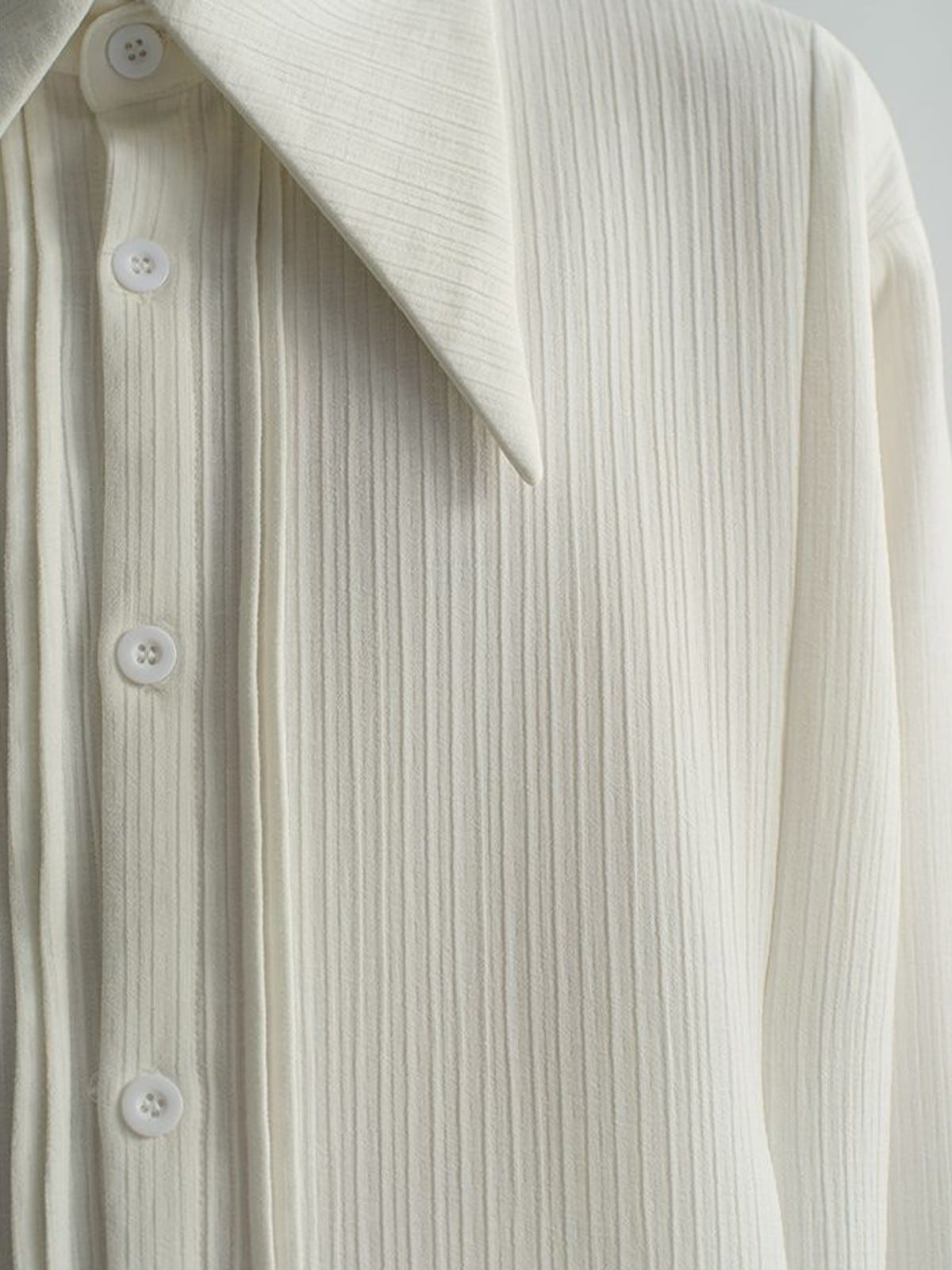 JCAESAR STUDIO Striped Pleated Pointed Collar Shirt in White - Detail