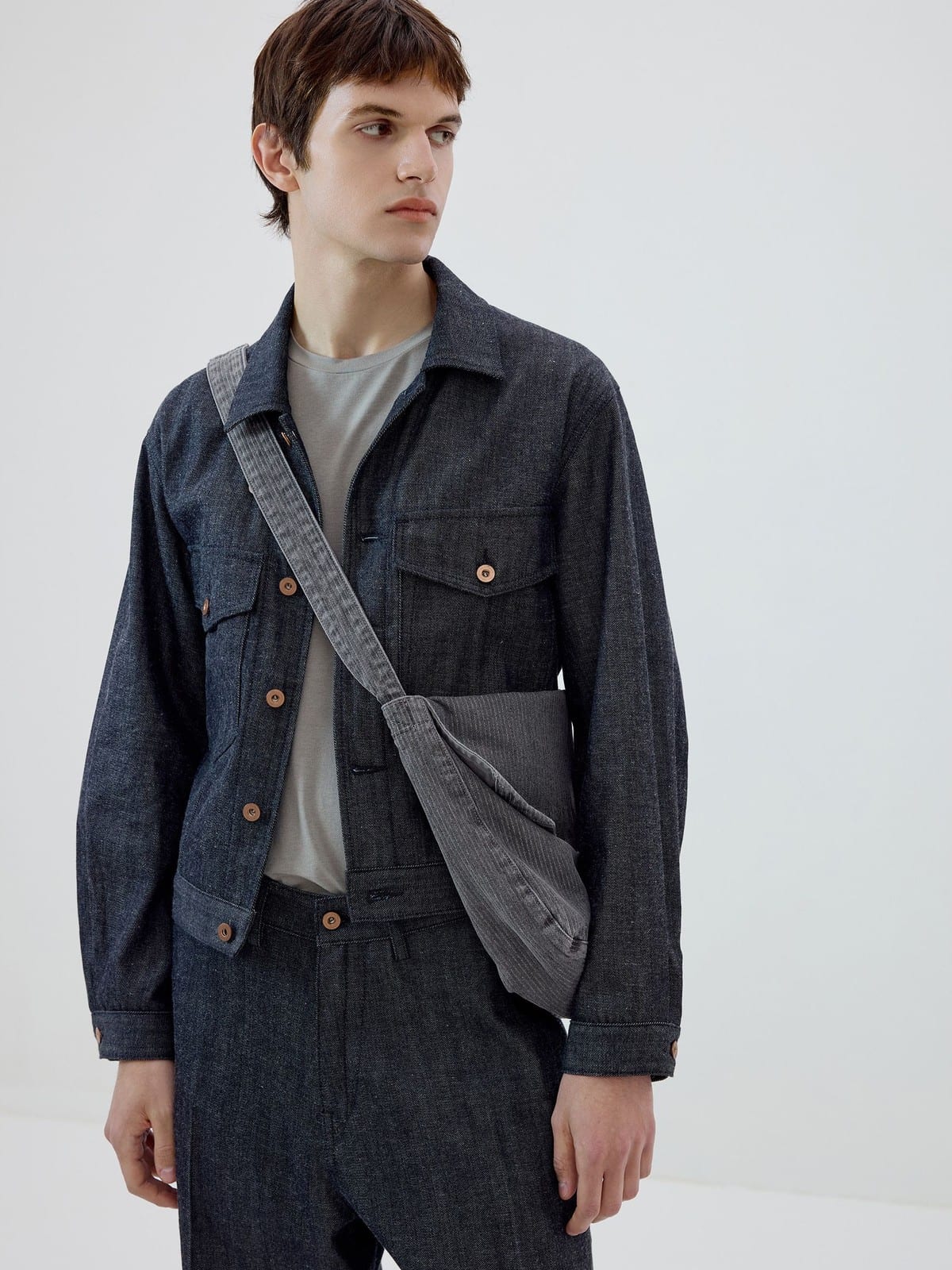 SIMPLE PROJECT Ramie Blend Raw Denim Field Jacket in Blue - On Male Model