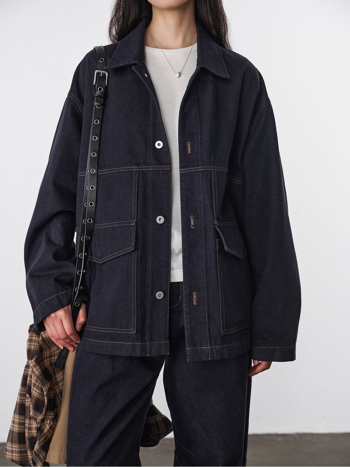 Random Piece Cotton Convertible Workwear Jacket in Navy Blue - On Female Model