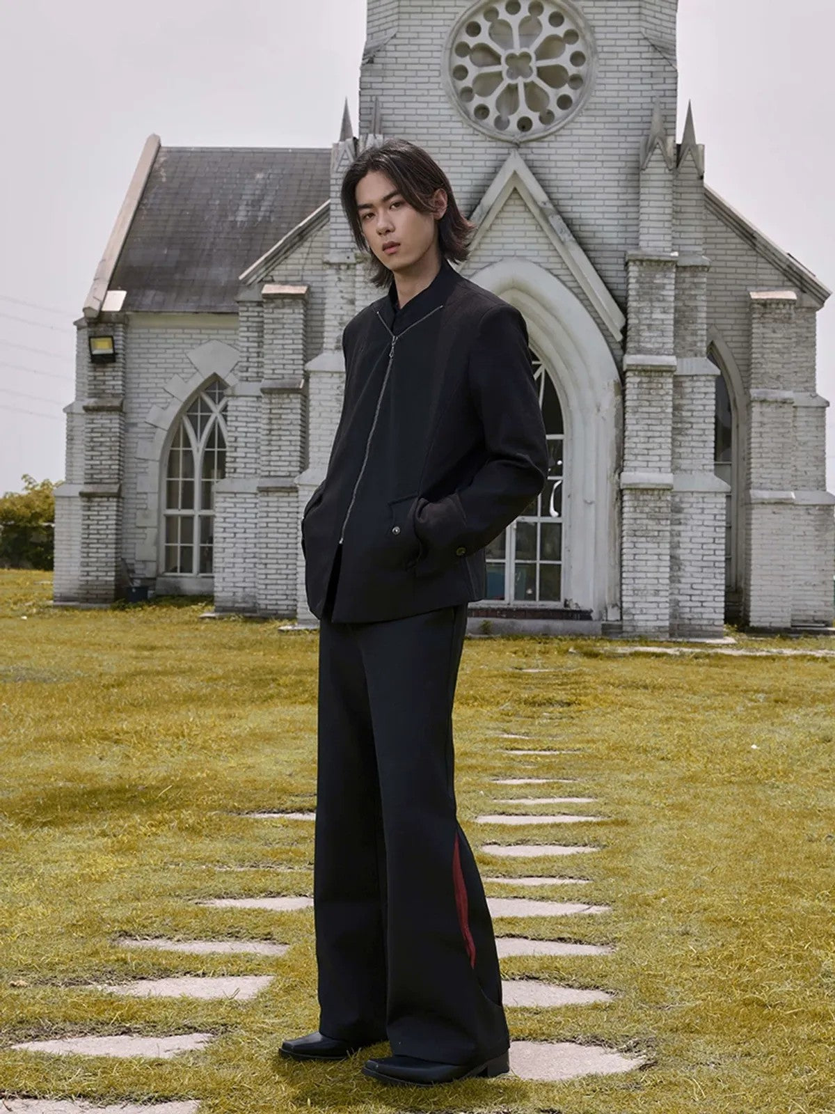 Y OFFICIAL Zip Stand Collar Jacket in Black - Lifestyle