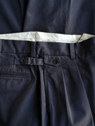 USAGE Pleated Cotton Twill Chinos in Navy Blue - Detail