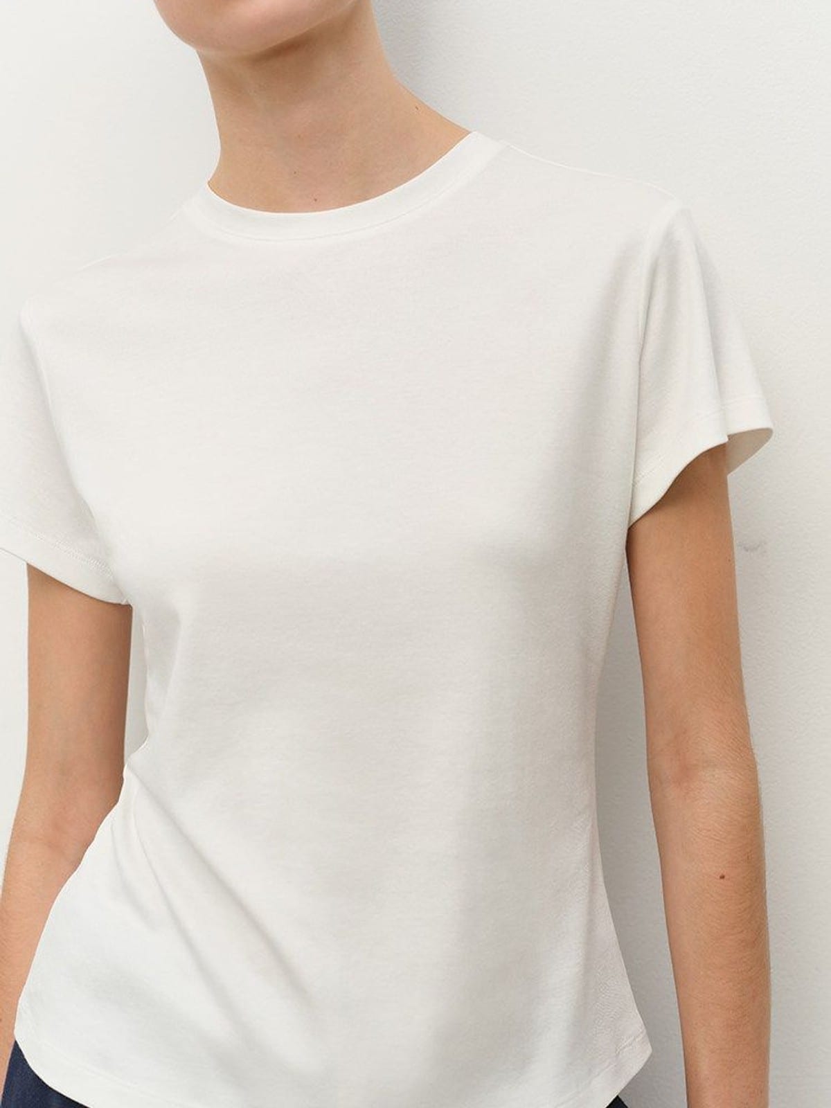 MSBEAST Acetate Cotton Flutter Sleeve T Shirt in White - On Female Model