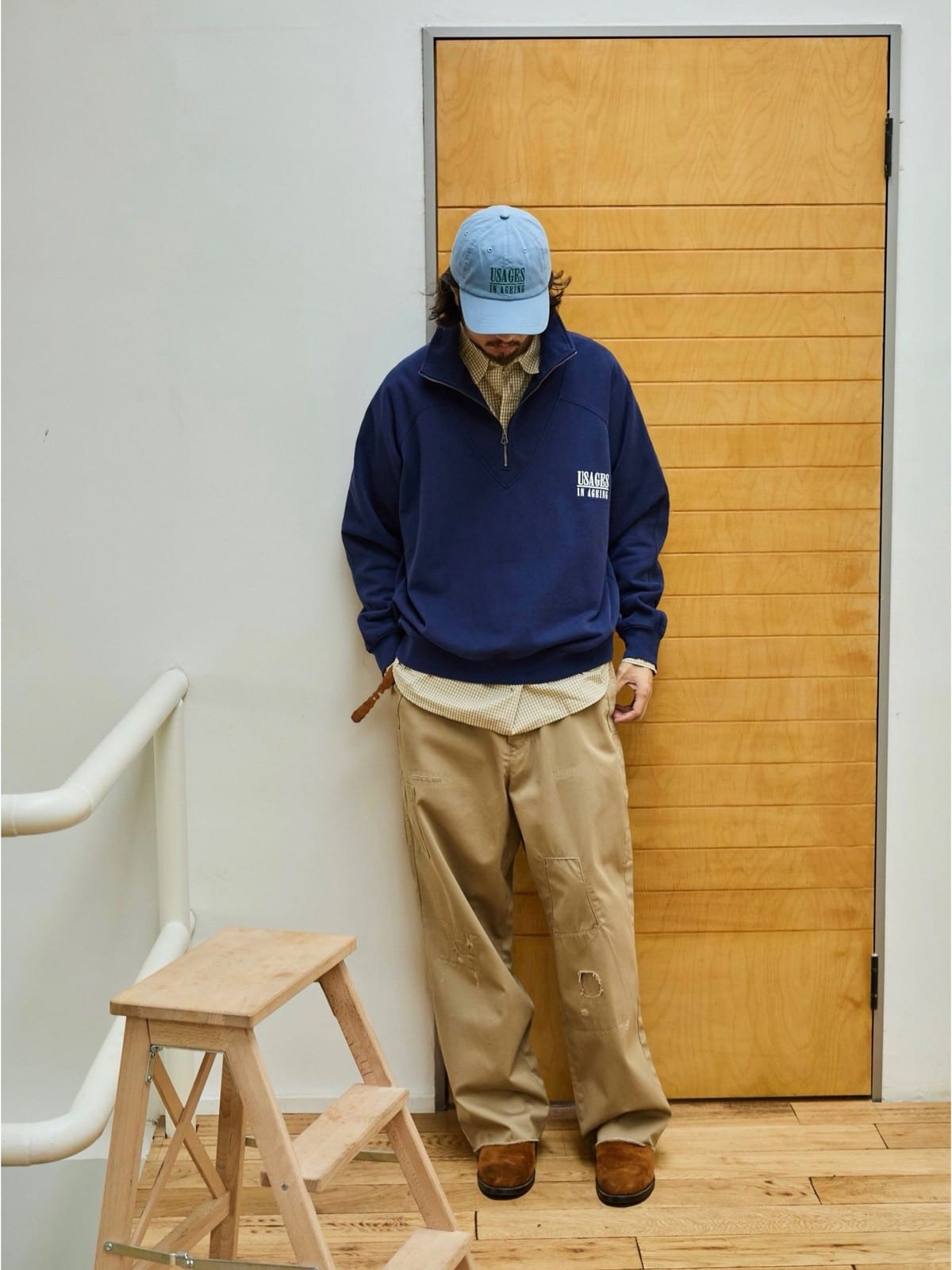 USAGE Heavyweight Cotton Half Zip Sweatshirt in Navy Blue - On Male Model