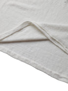 D5ove Vintage Print Cotton Linen T Shirt in White - Detail