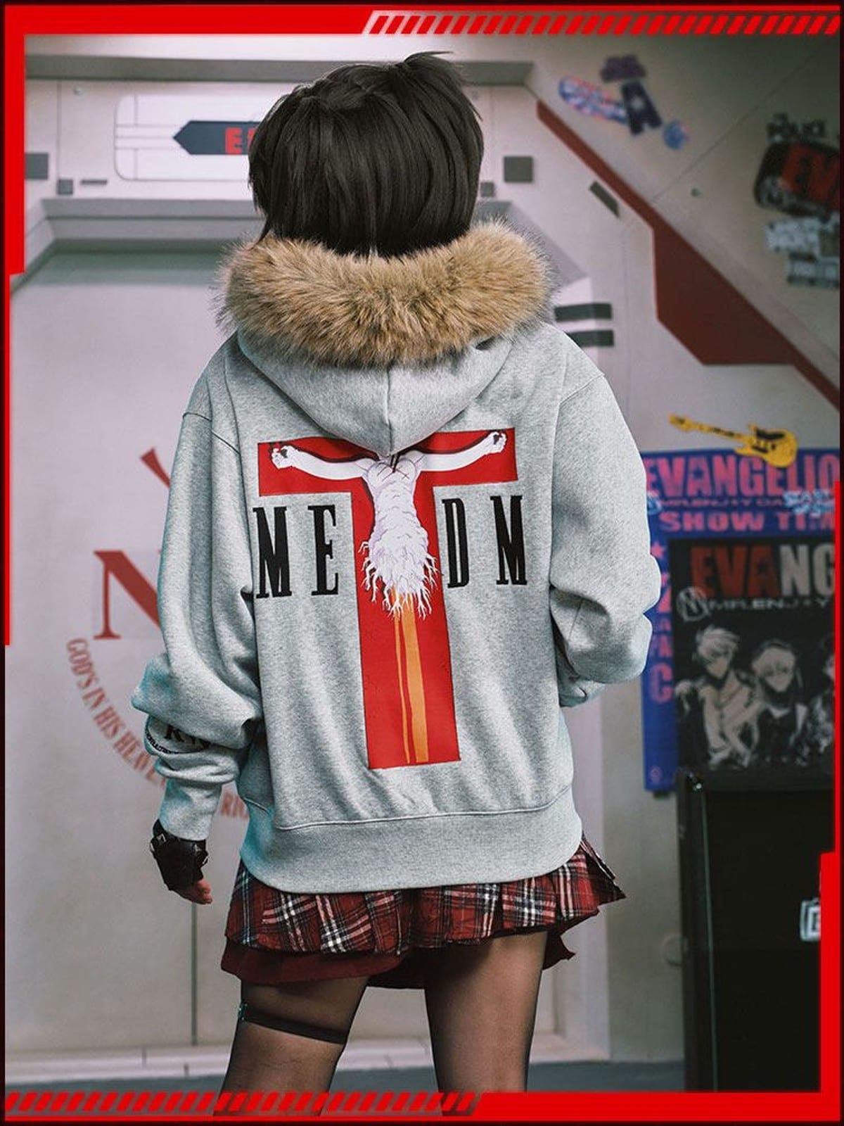MEDM Faux Fur Trimmed Graphic Zip Hoodie in Gray - On Female Model