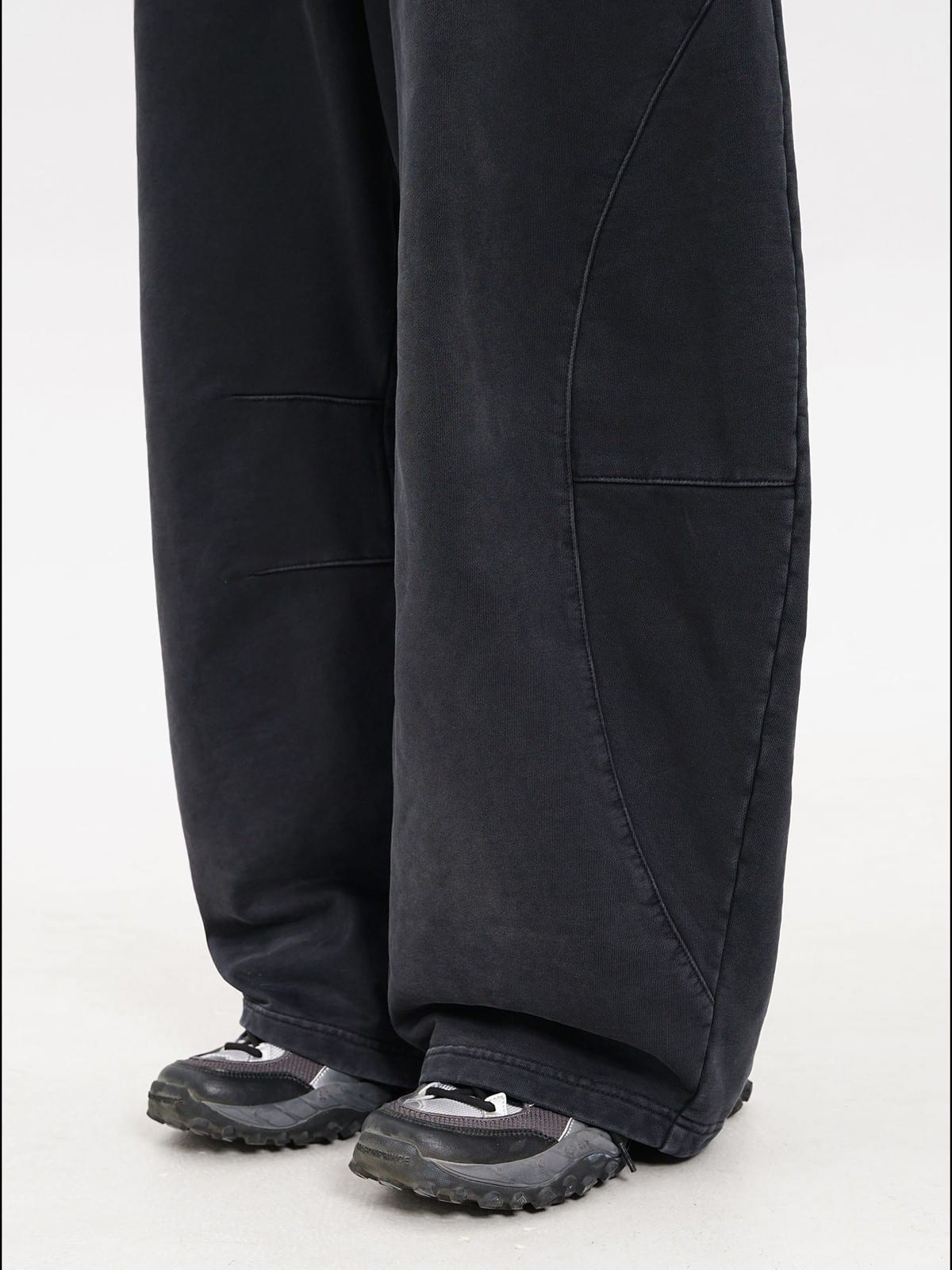 MASONPRINCE Double Layered Cotton Joggers in Black - On Model