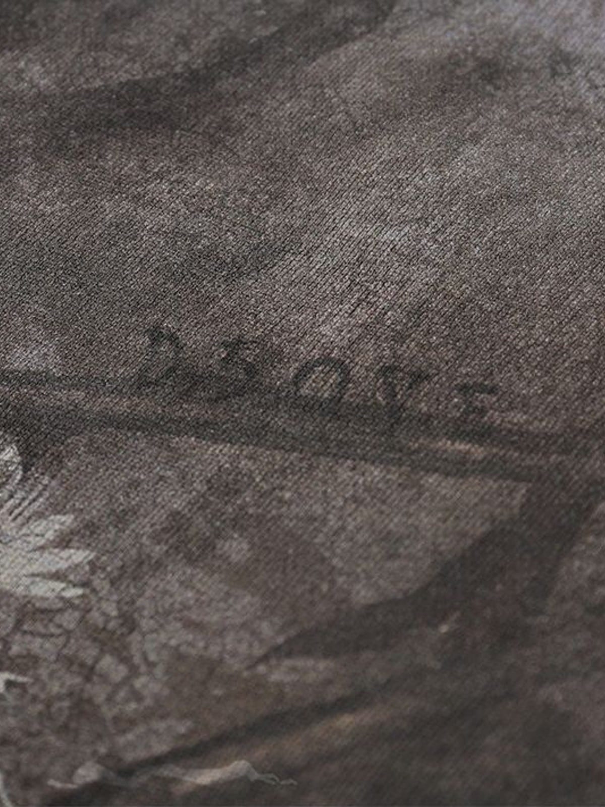 D5ove Distressed Forest Camo Hoodie in Gray - Detail