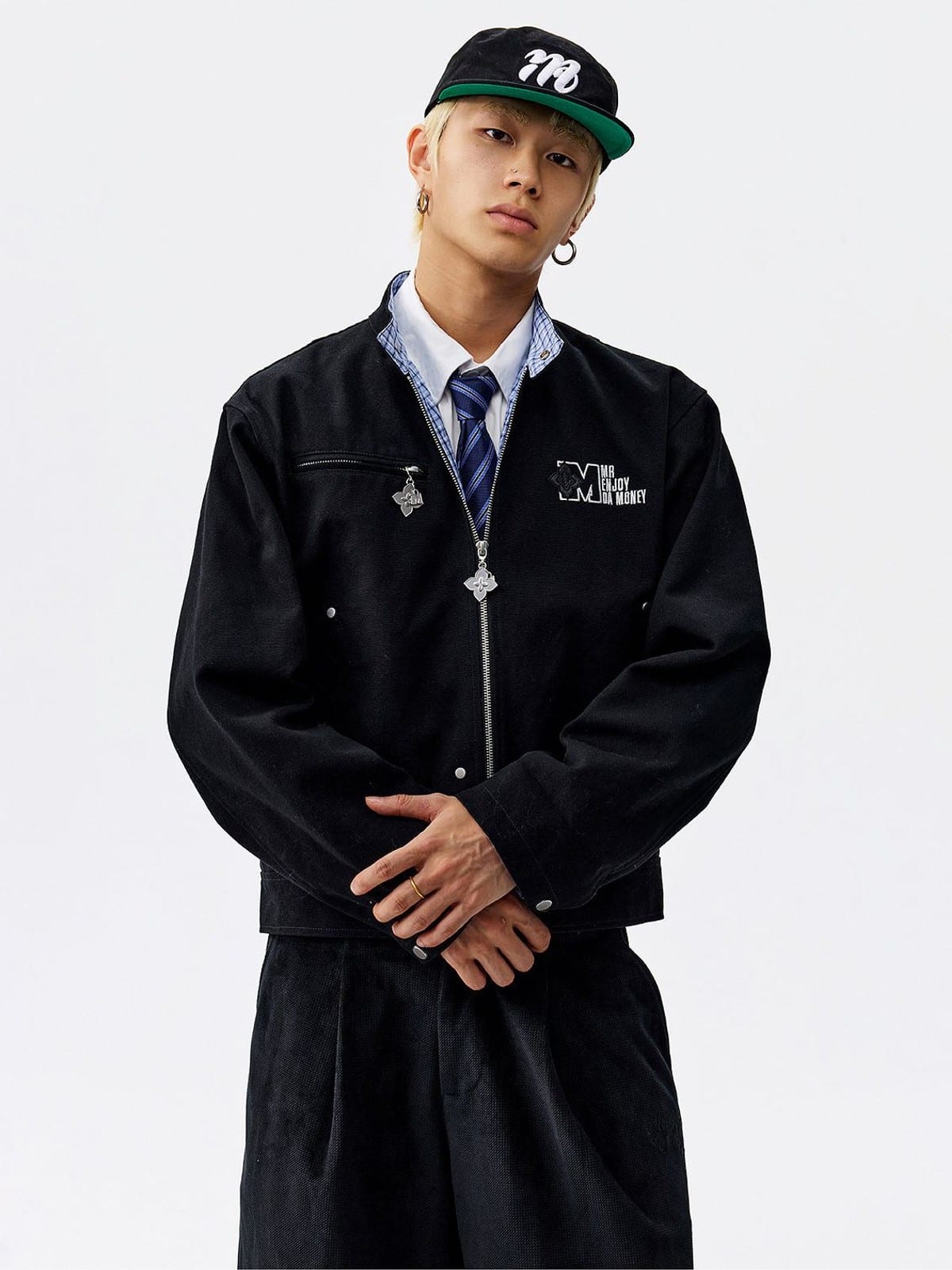 MEDM Plaid Collar Cotton Zip Up Jacket in Black - On Male Model