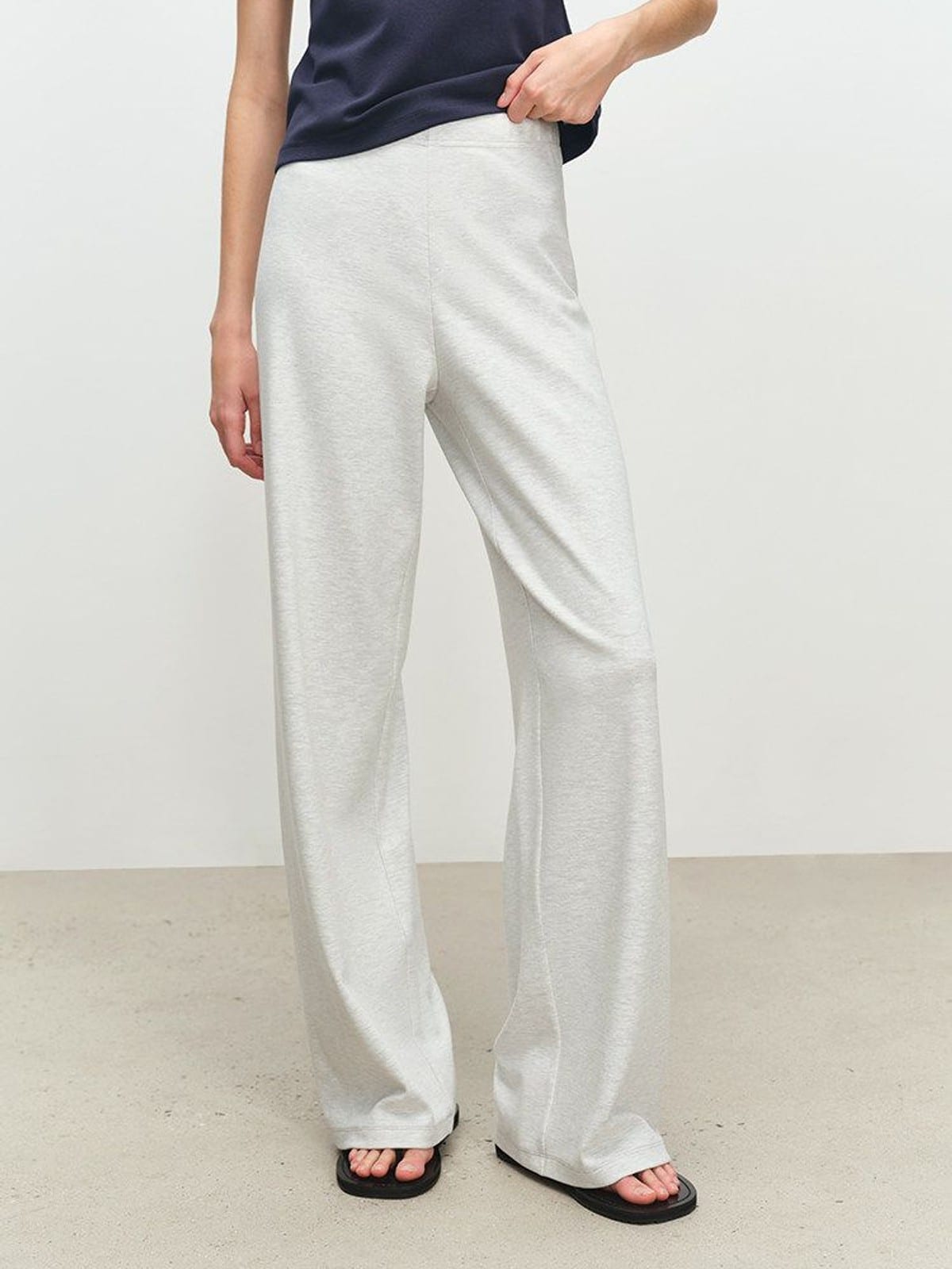 MSBEAST Cotton Blend Wide Leg Sweatpants in Heather Gray - On Female Model