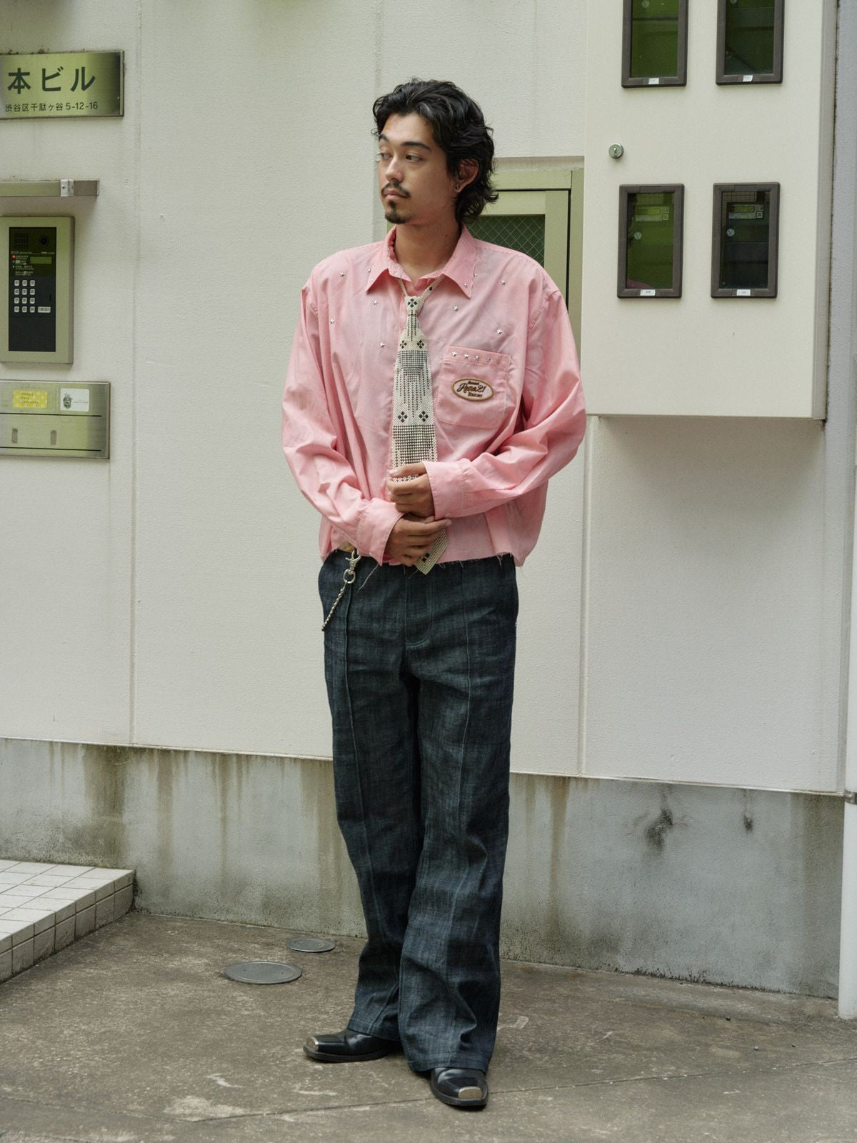 Retro 21 Star Studded Striped Cropped Shirt in Pink - On Male Model