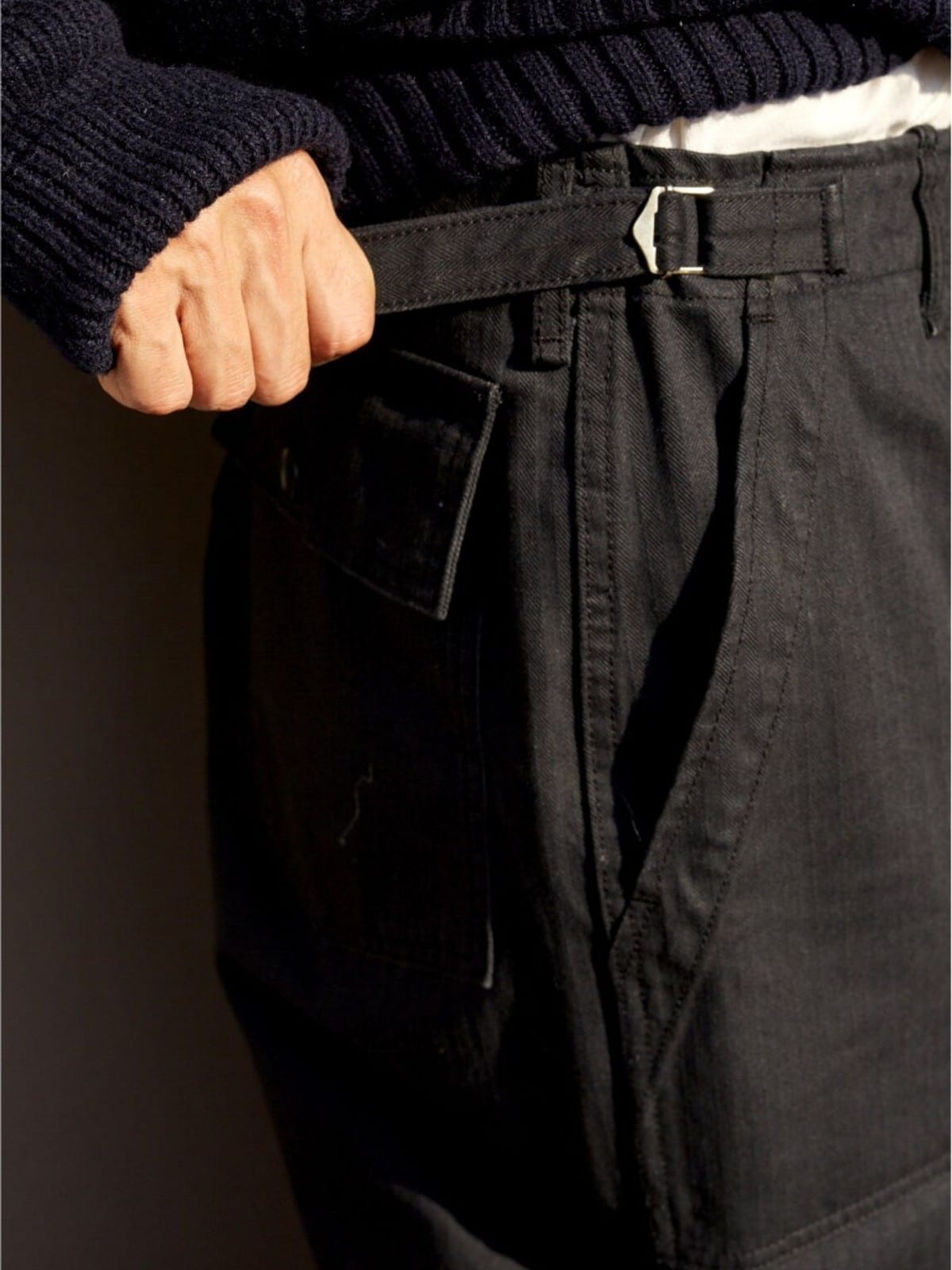 USAGE Heavyweight Herringbone Baker Pants in Navy Blue - On Model