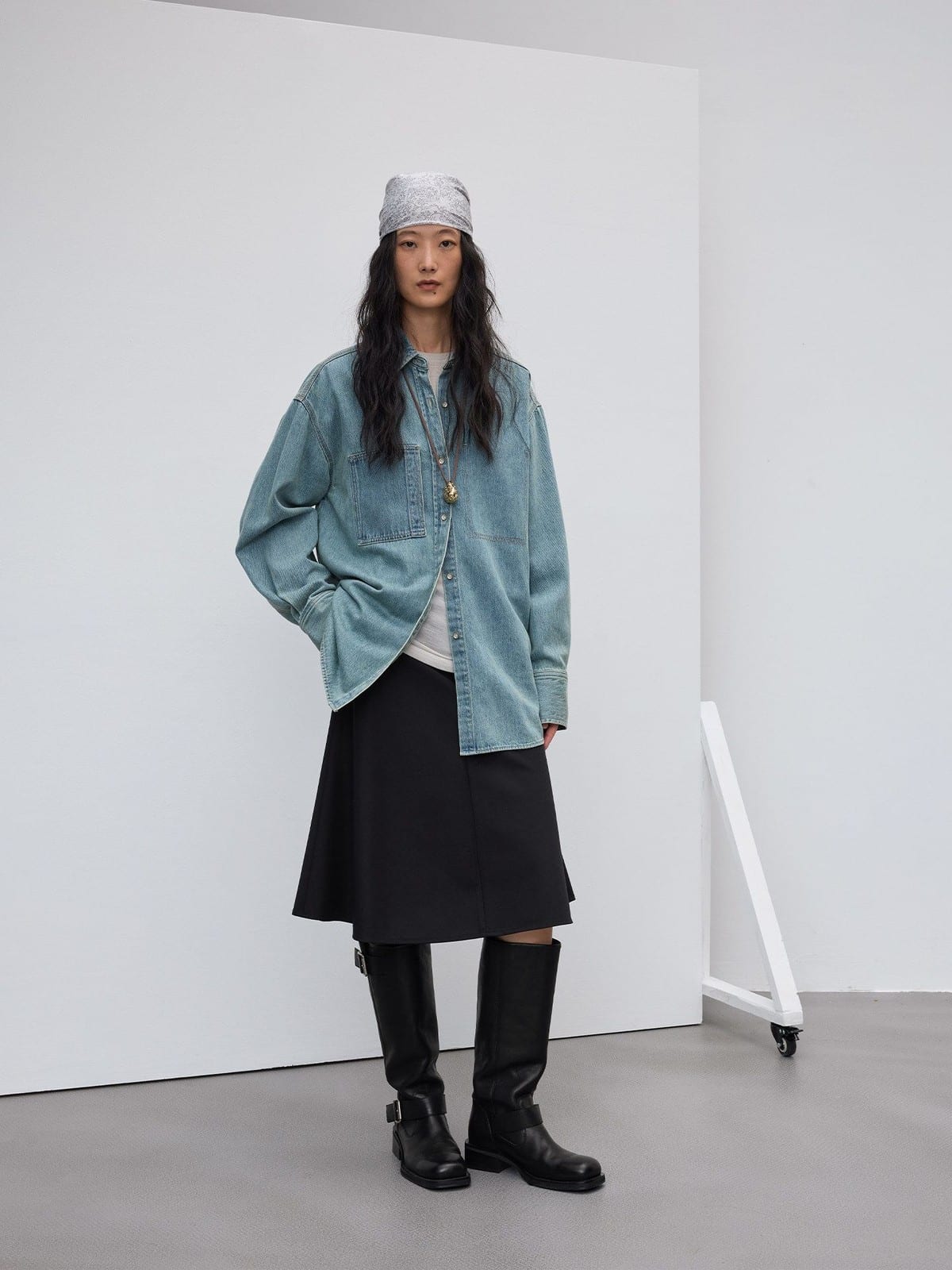 Random Piece Vintage Washed Cotton Blend Shirt in Denim - On Female Model