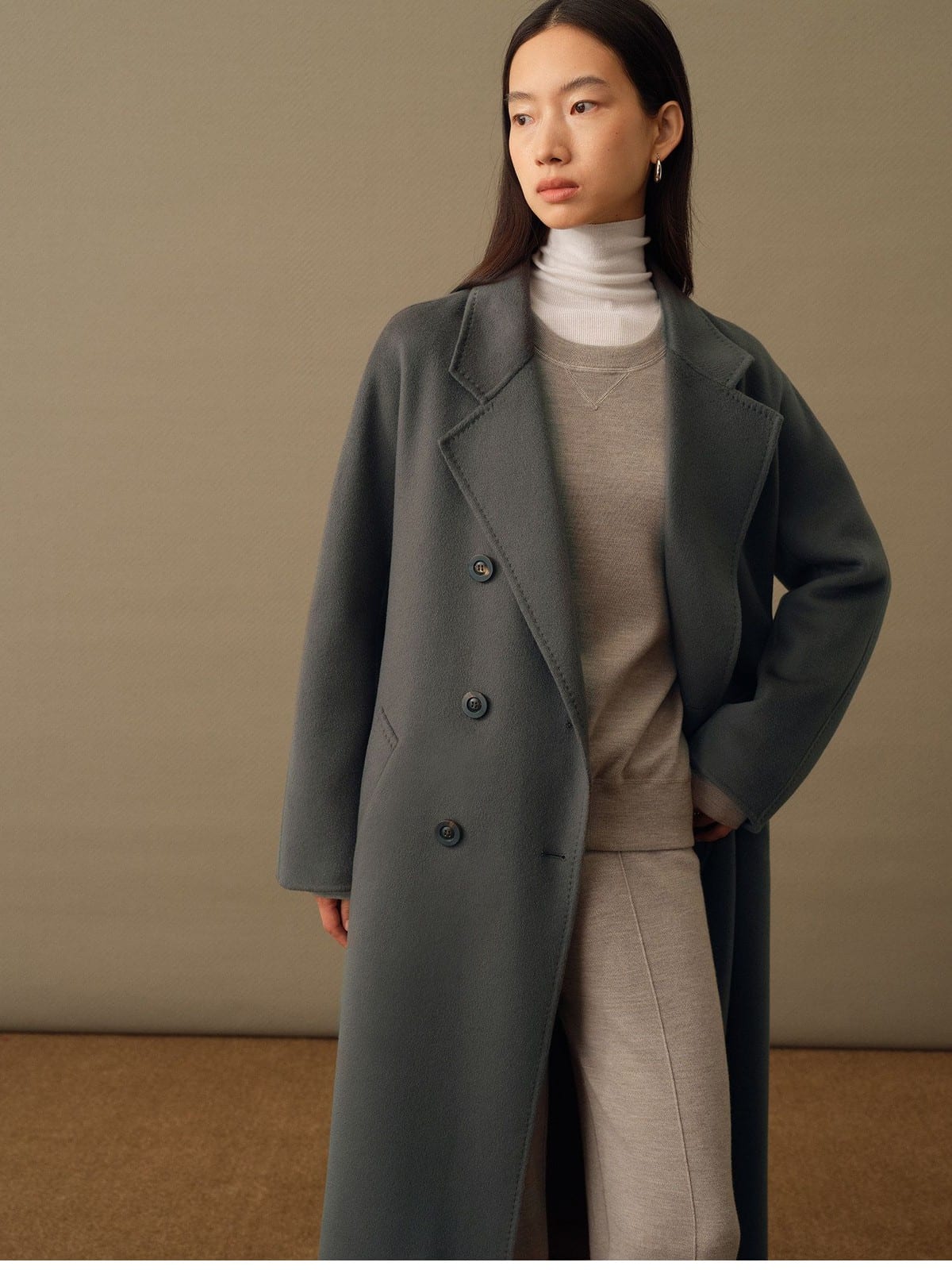 TEASEL Merino Wool Crewneck Sweatshirt in Gray - On Female Model