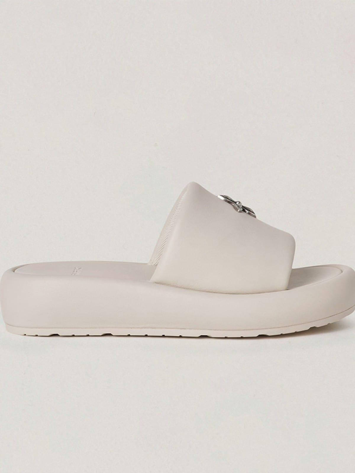 SMFK Cowhide Leather Cross Hardware Slides in Cream