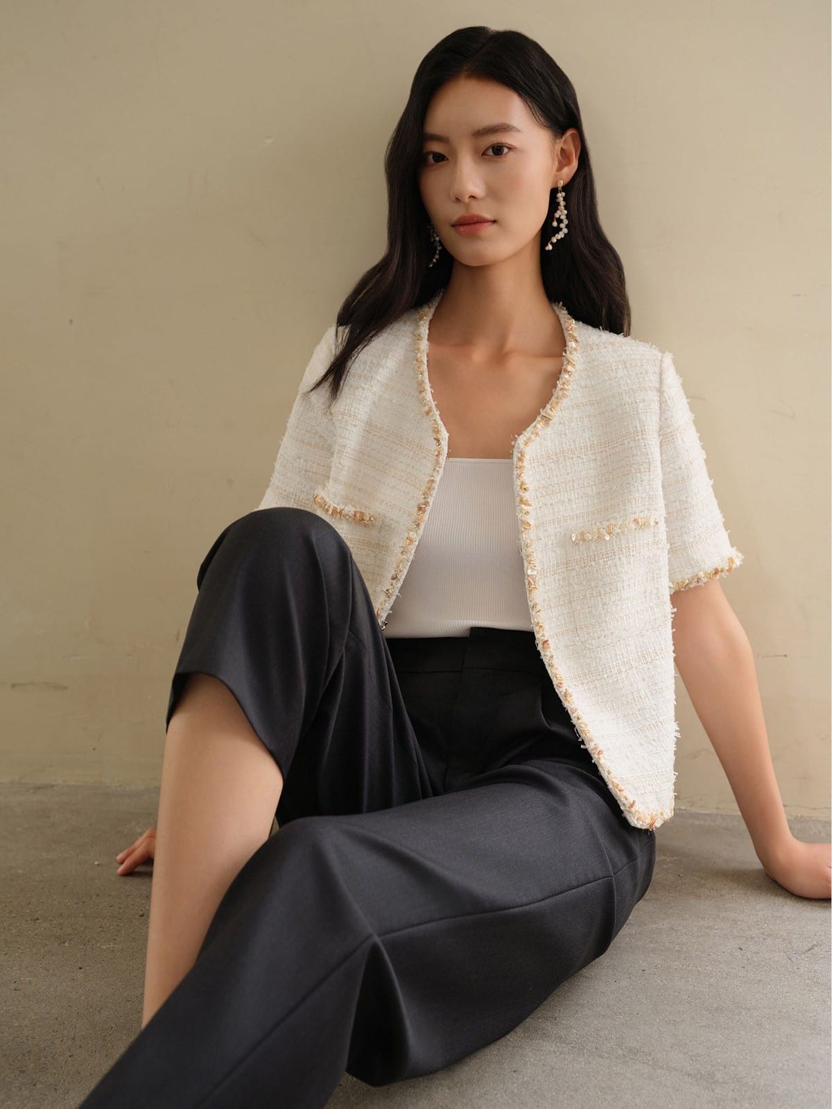 TEASEL Washable Wool Blend Cropped Trousers in Charcoal - On Female Model