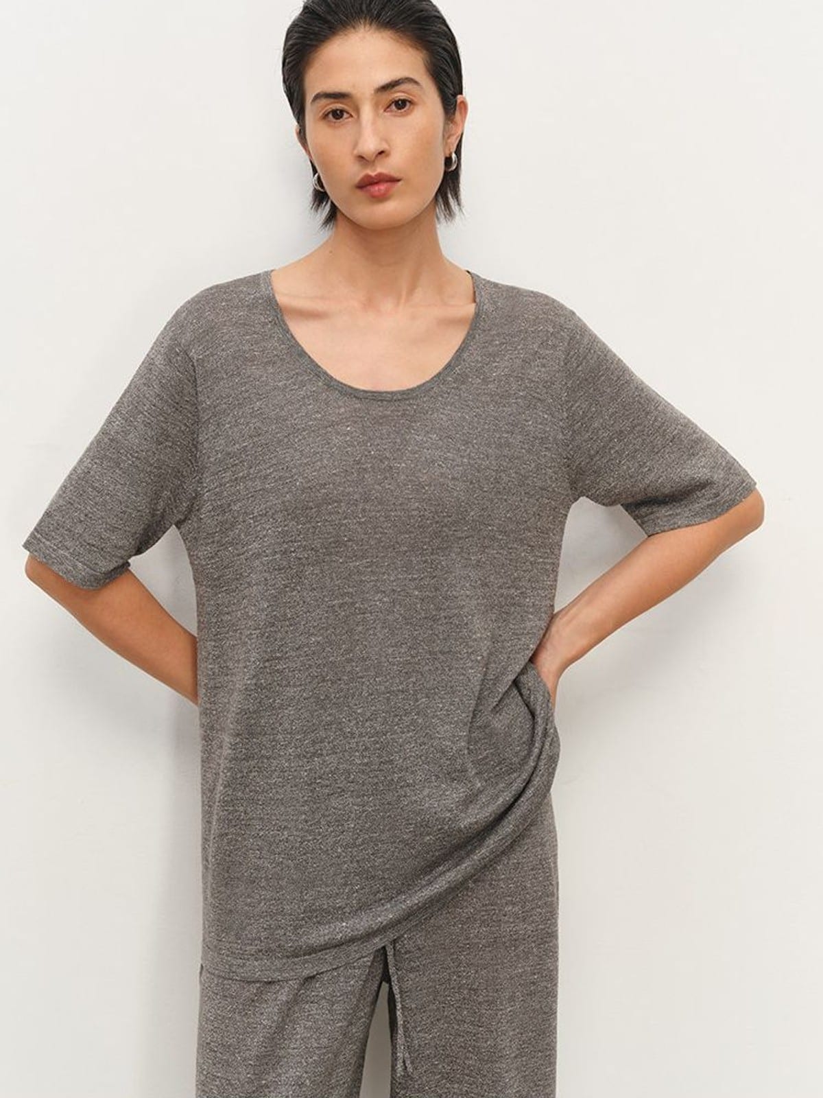 MSBEAST Wool Linen Top Cropped Pants Set in Gray - On Female Model