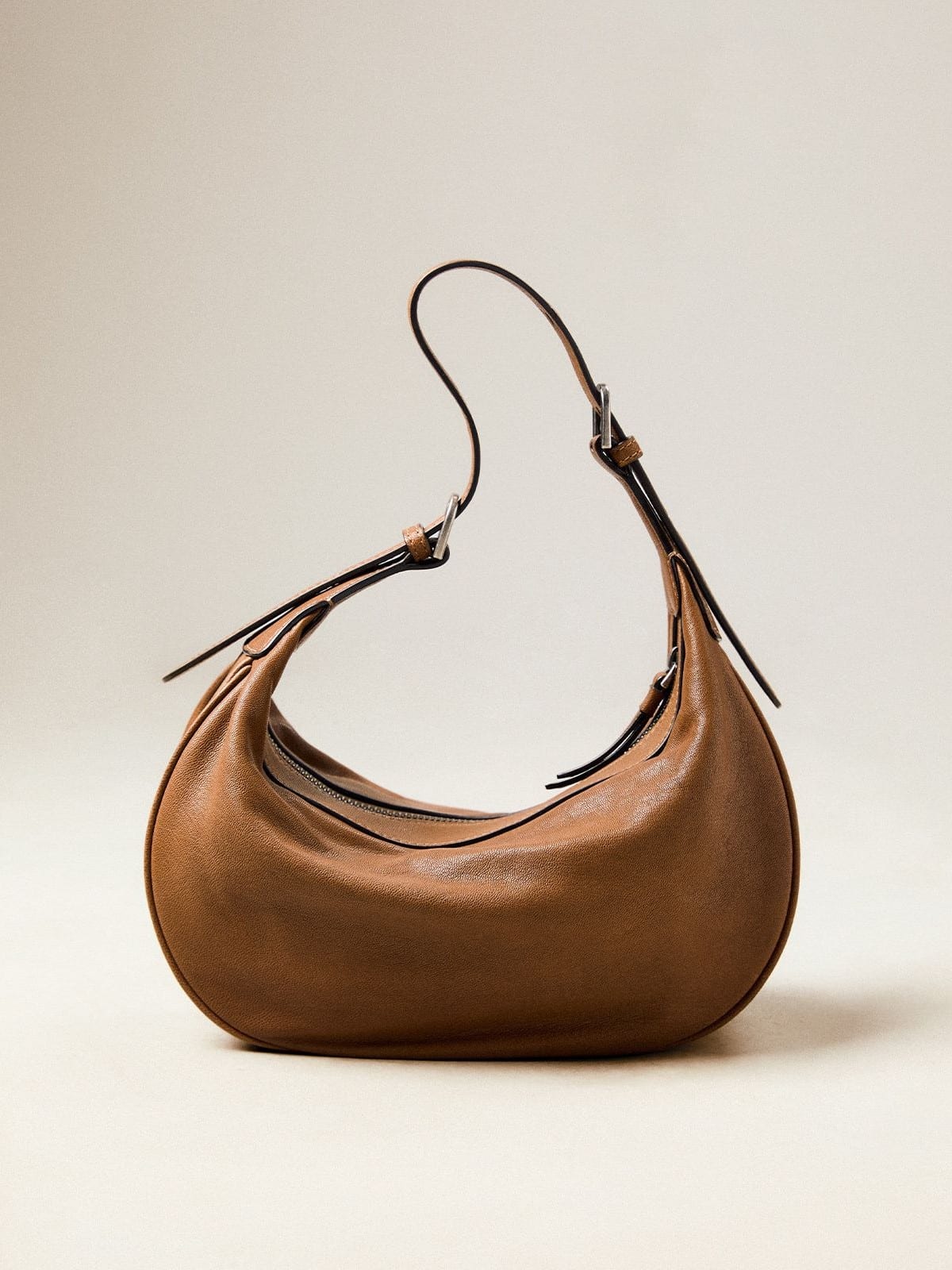 QIUZHEN Vegetable Tanned Leather Crescent Bag in Beige