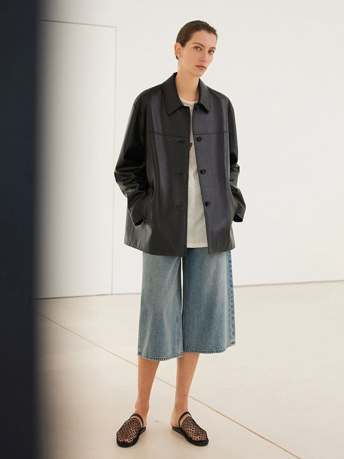 MSBEAST Oversized Lapel Sheepskin Jacket in Black - On Female Model