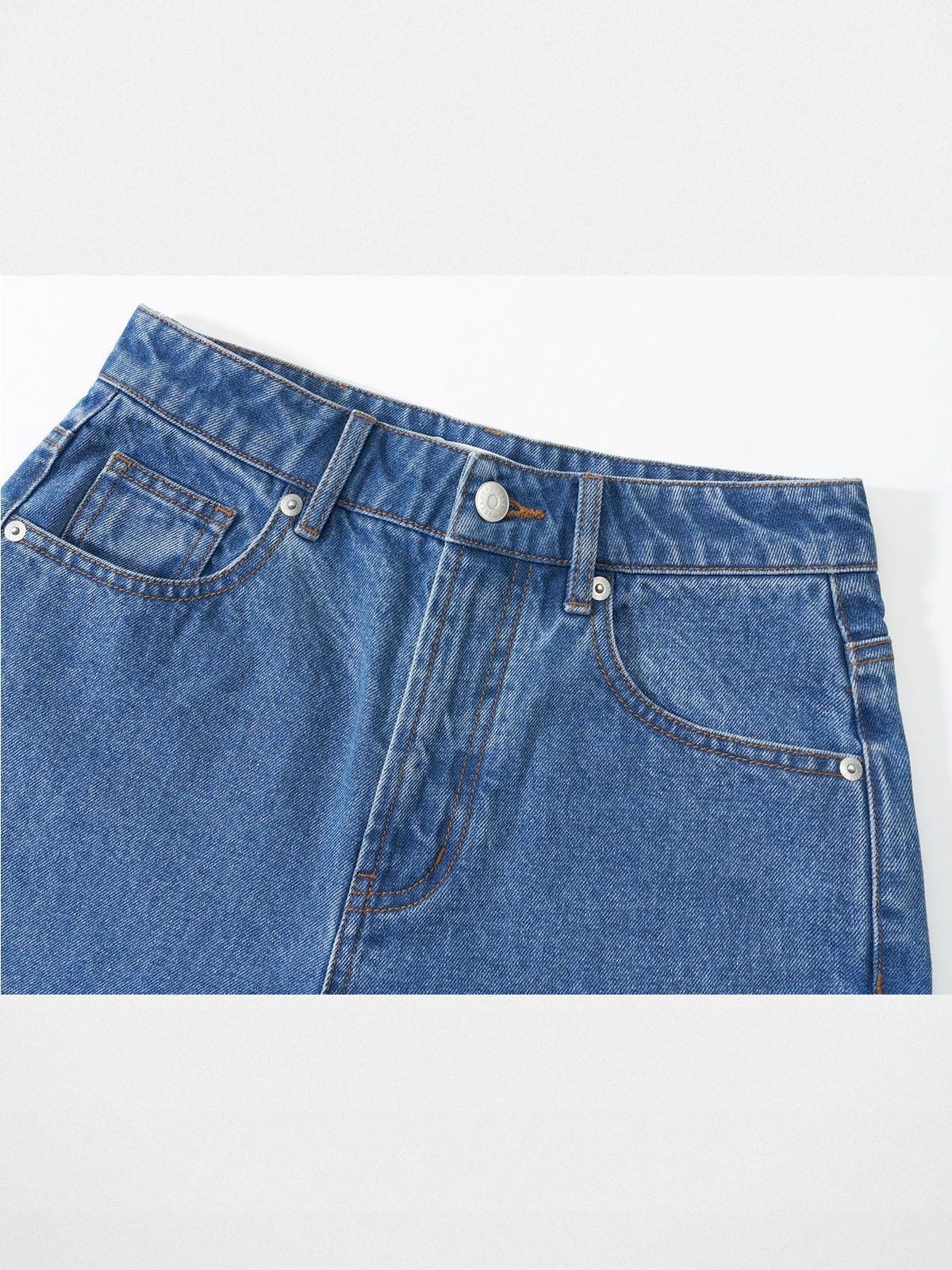 MSBEAST Distressed Turkish Denim Cropped Jeans in Denim - Detail