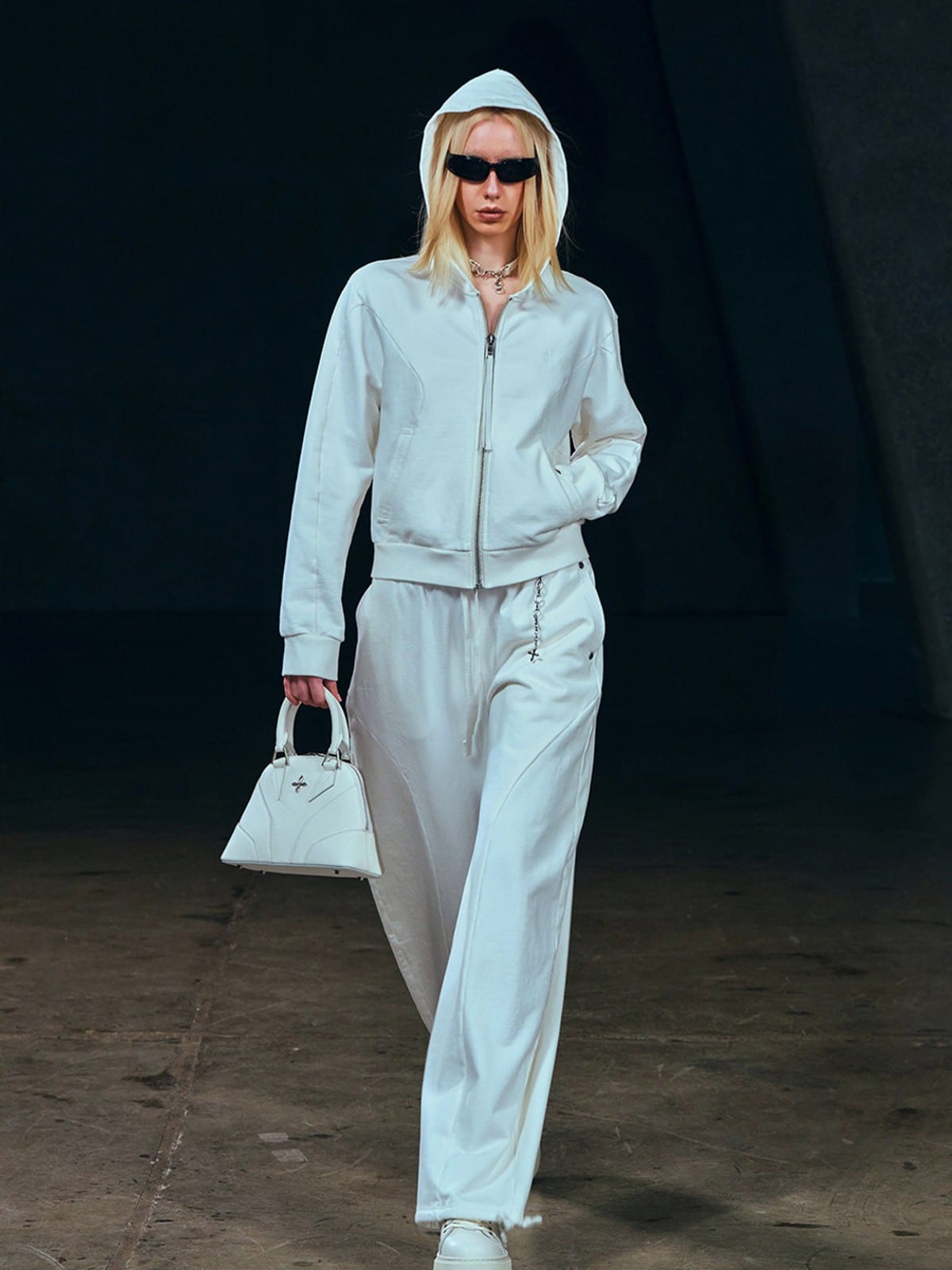 SMFK Embroidered Cropped Zip Up Hoodie in White - On Female Model