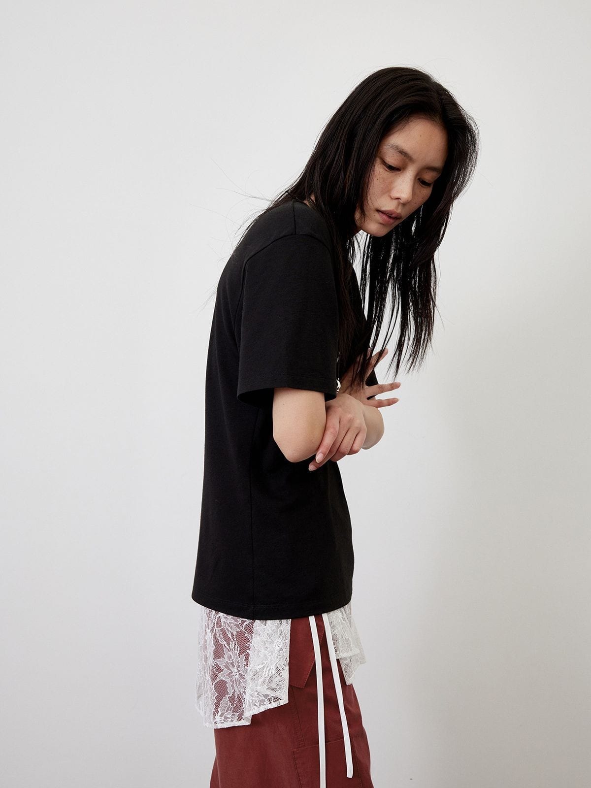 Random Piece Linen Blend U Neck T Shirt in Black - On Female Model