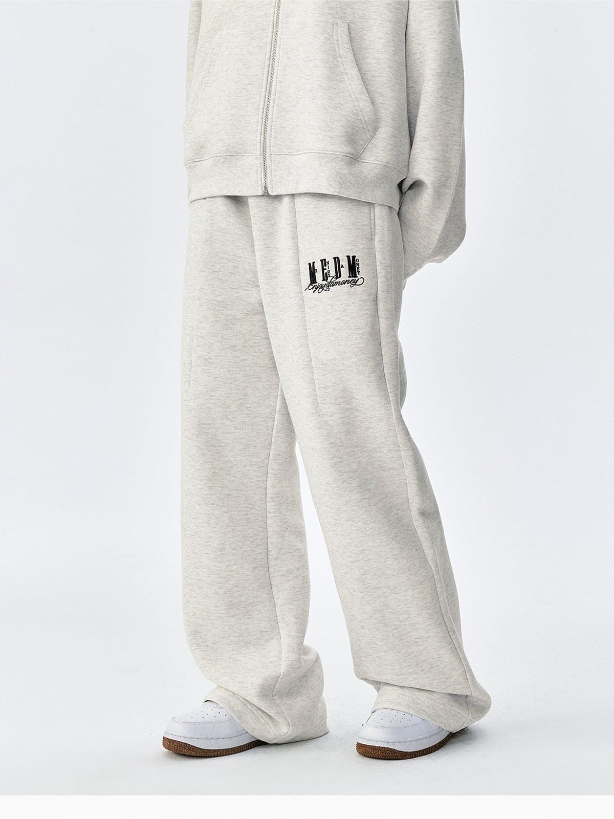 MEDM Cotton Blend Straight Leg Sweatpants in Heather Gray - On Model