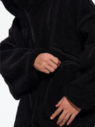 D5ove Sherpa Fleece Half Zip Sweatshirt in Black - On Model